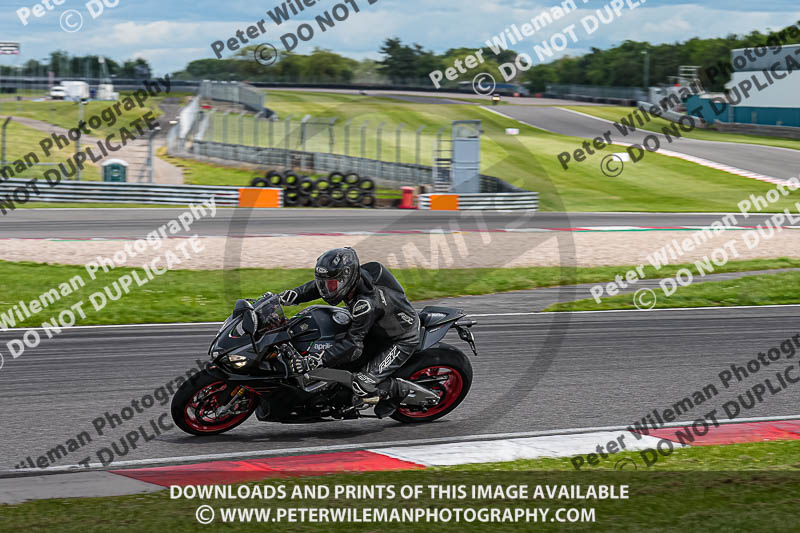 donington no limits trackday;donington park photographs;donington trackday photographs;estoril;event digital images;motorbikes;no limits;no limits trackdays;peter wileman photography;portugal;trackday;trackday digital images;trackday photos